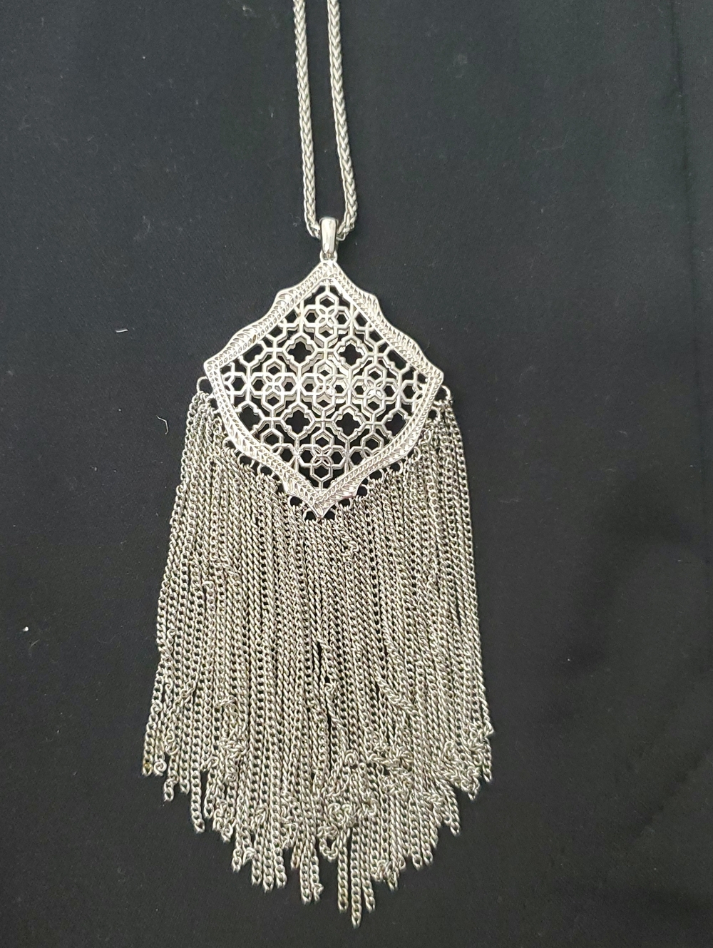 KENDRA SCOTT Silver Fringe Pendant Necklace - Women Jewelry